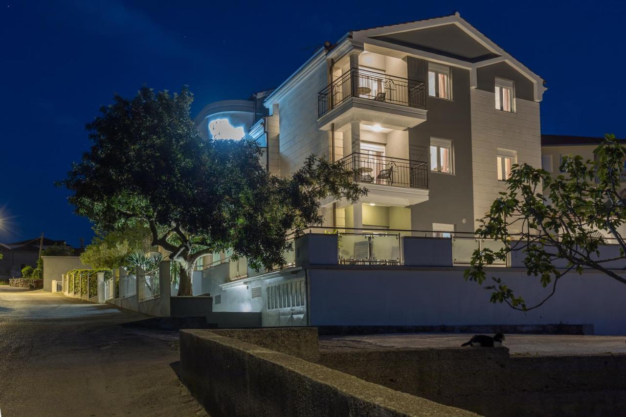 Villa Mihaela Traù Esterno foto